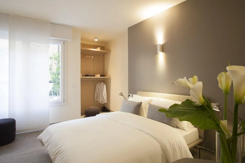 פאדובה Erik Langer Pedrocchi Suites 0*,  איטליה