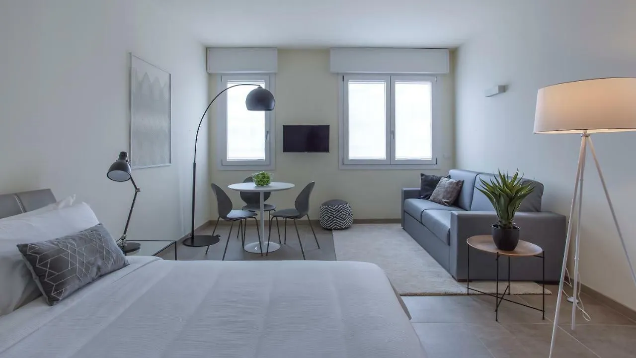 פאדובה Erik Langer Pedrocchi Suites דירה