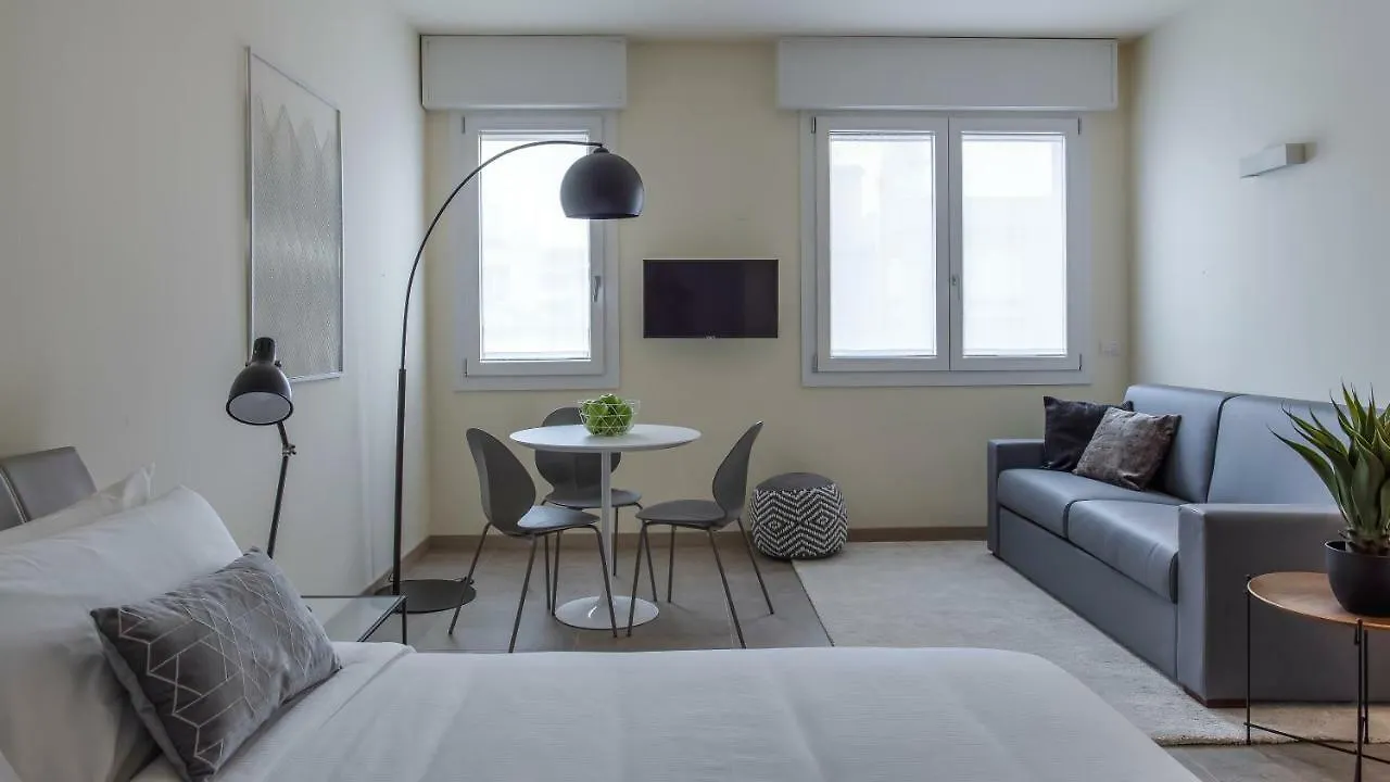 Erïk Langer Pedrocchi Suites Padua Italien
